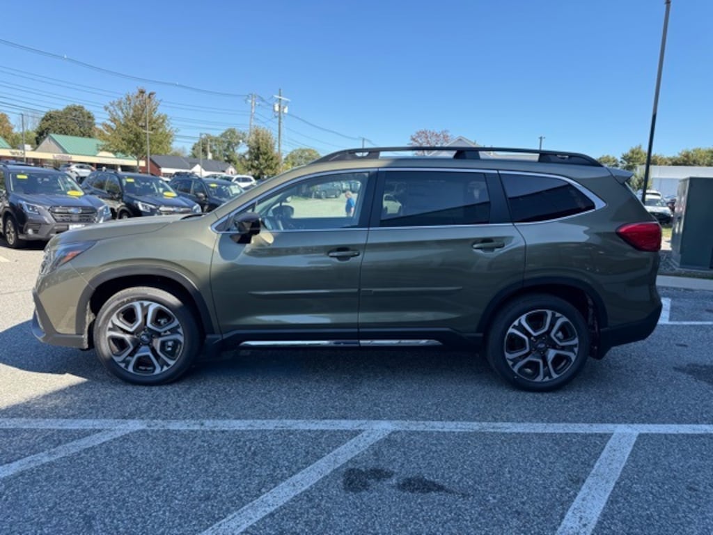 New 2025 Subaru Ascent Limited 7-Passenger SUV