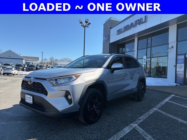 2020 Toyota RAV4 XLE