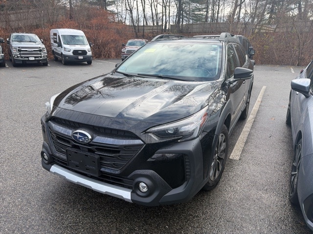 2023 Subaru Outback Limited's photo