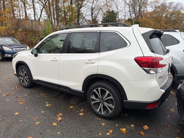 2023 Subaru Forester Limited photo 3