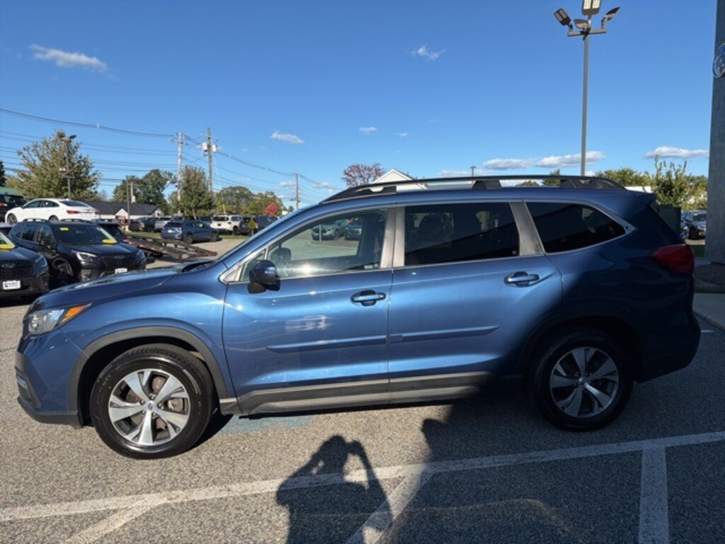 Used 2022 Subaru Ascent Premium SUV