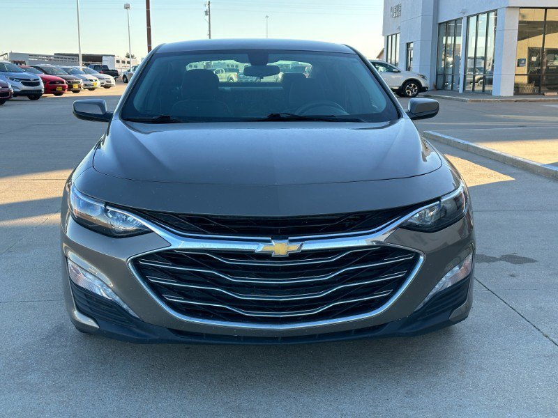 Used 2020 Chevrolet Malibu 1LT with VIN 1G1ZD5ST7LF084554 for sale in Seward, NE