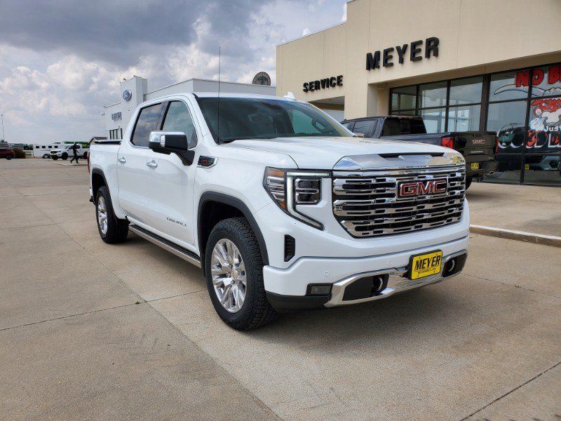 Used 2023 GMC Sierra 1500 Denali Denali with VIN 3GTUUGEL1PG290546 for sale in Seward, NE