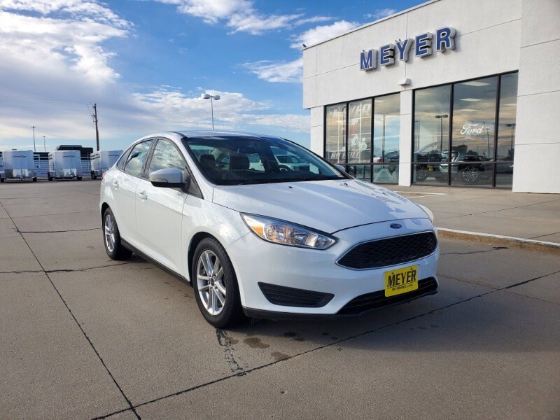 Used 2016 Ford Focus SE with VIN 1FADP3F22GL272569 for sale in Seward, NE