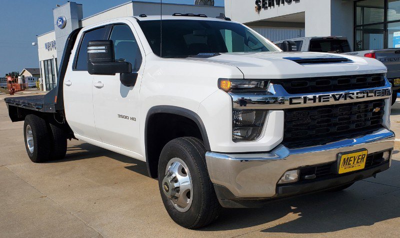 Used 2022 Chevrolet Silverado 3500HD LT with VIN 1GB4YTEY4NF314673 for sale in Seward, NE