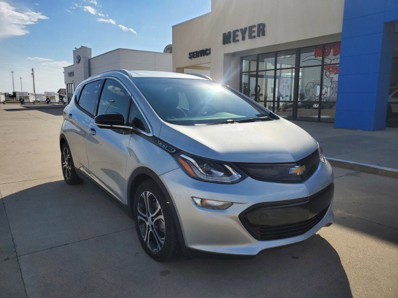 Used 2017 Chevrolet Bolt EV Premier with VIN 1G1FX6S02H4188295 for sale in Seward, NE