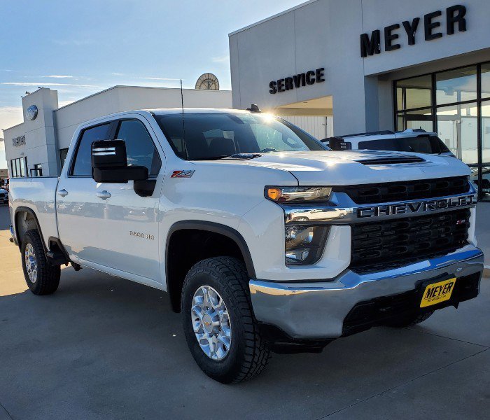 Used 2021 Chevrolet Silverado 2500HD LT with VIN 1GC1YNEY4MF261272 for sale in Seward, NE