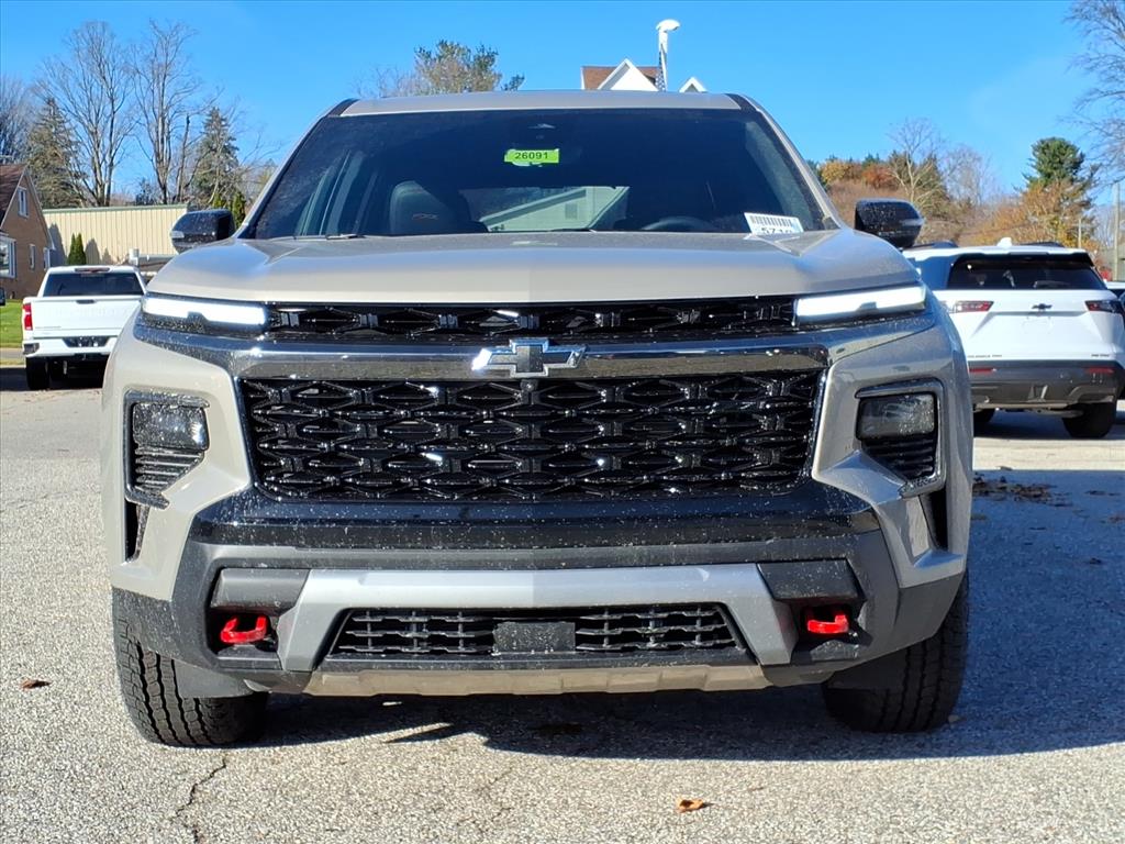 2026 Chevrolet Traverse Z71 photo 2