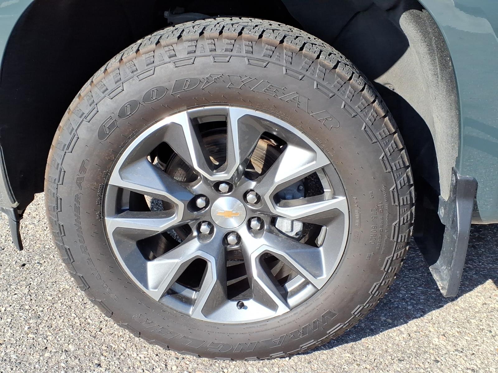 2025 Chevrolet Silverado 1500 LT - Photo 16