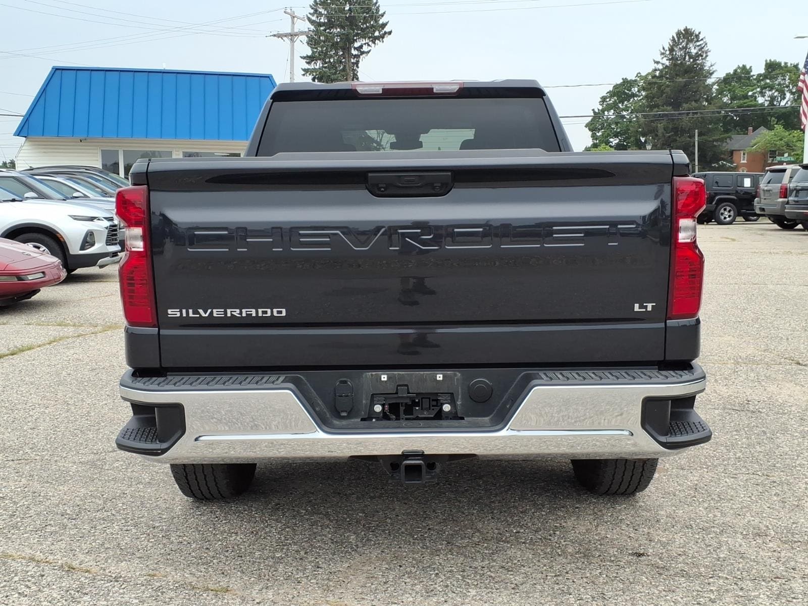 2024 Chevrolet Silverado 1500 LT - Photo 11