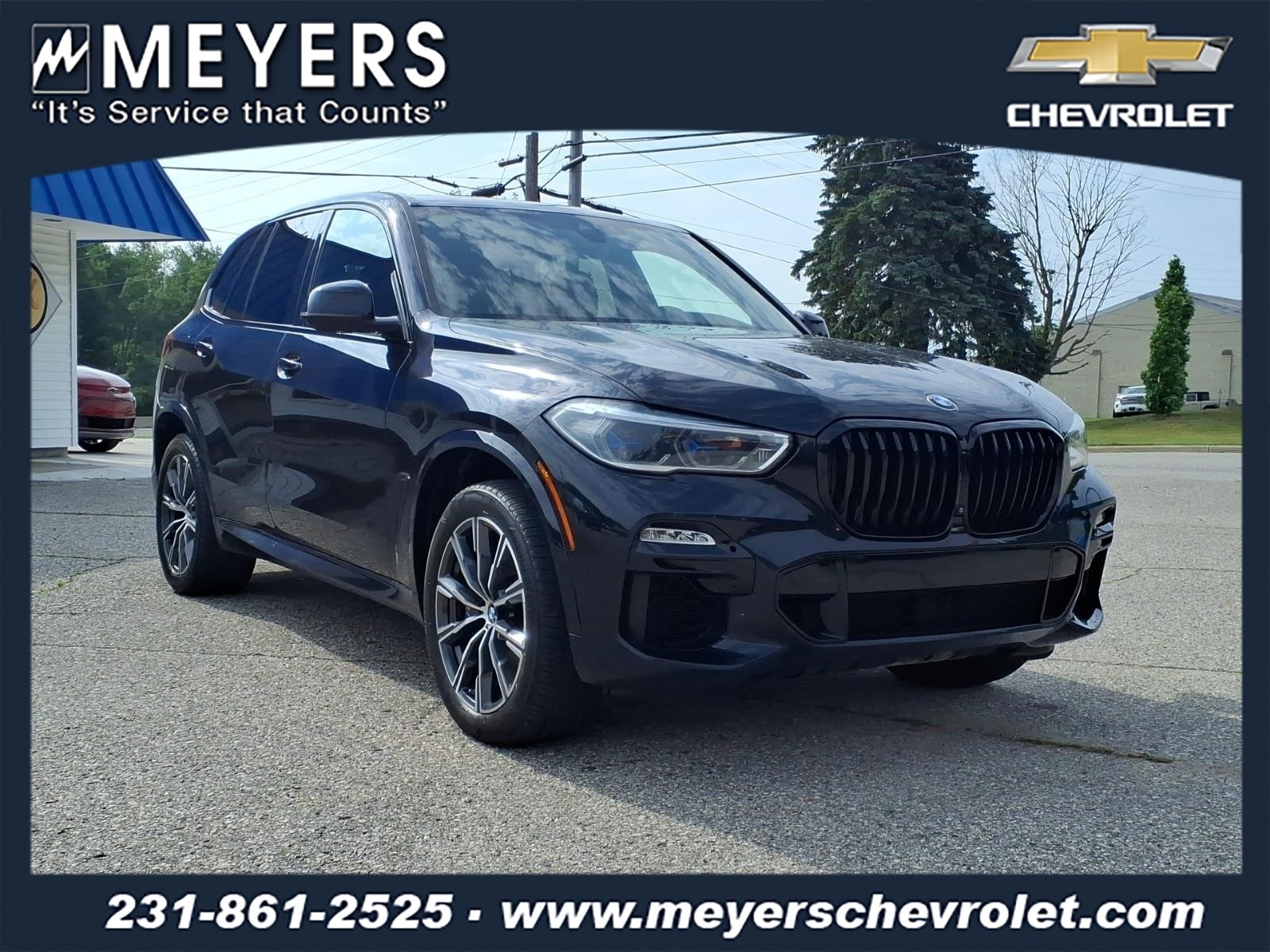 2020 BMW X5 M50i's photo