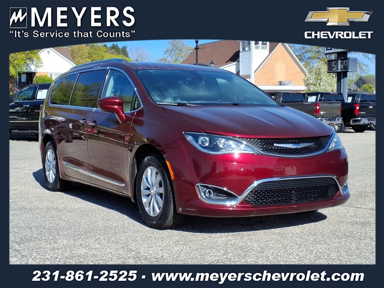 2018 Chrysler Pacifica Touring L Plus's photo