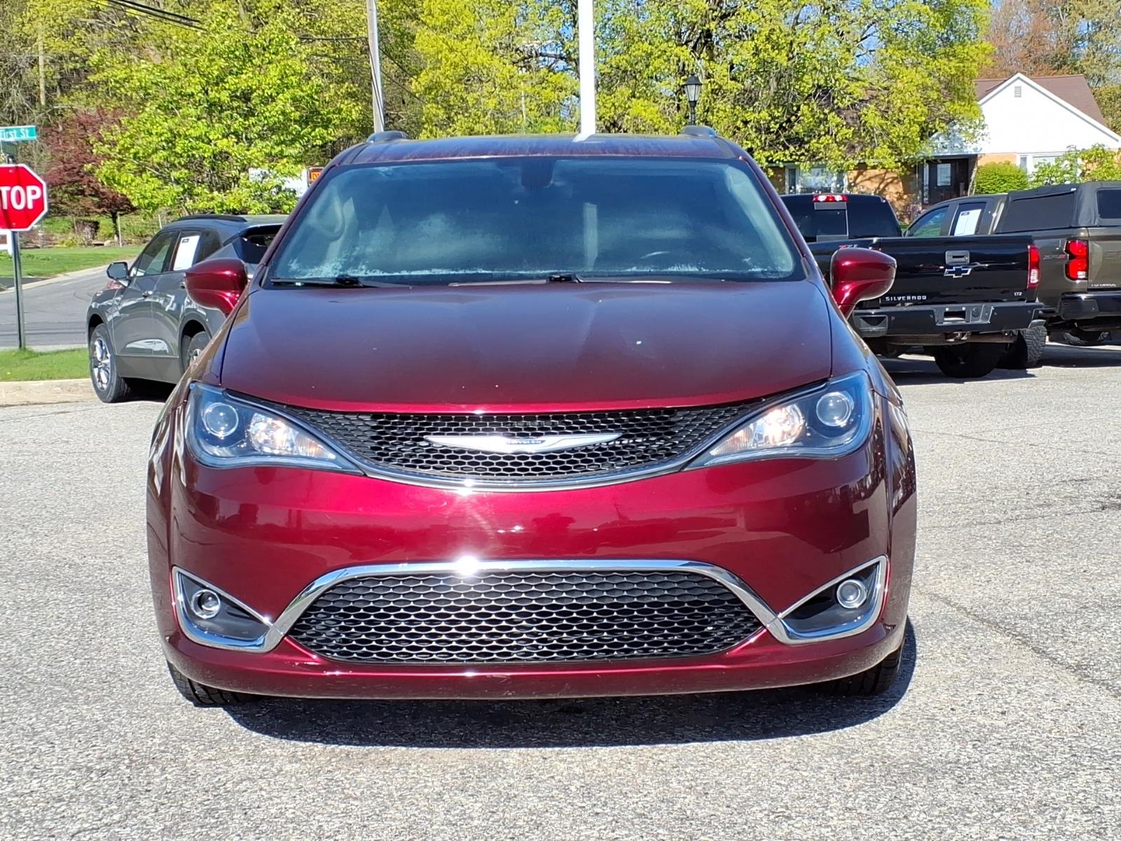 Used 2018 Chrysler Pacifica Touring L Plus with VIN 2C4RC1EG1JR352912 for sale in New Era, MI