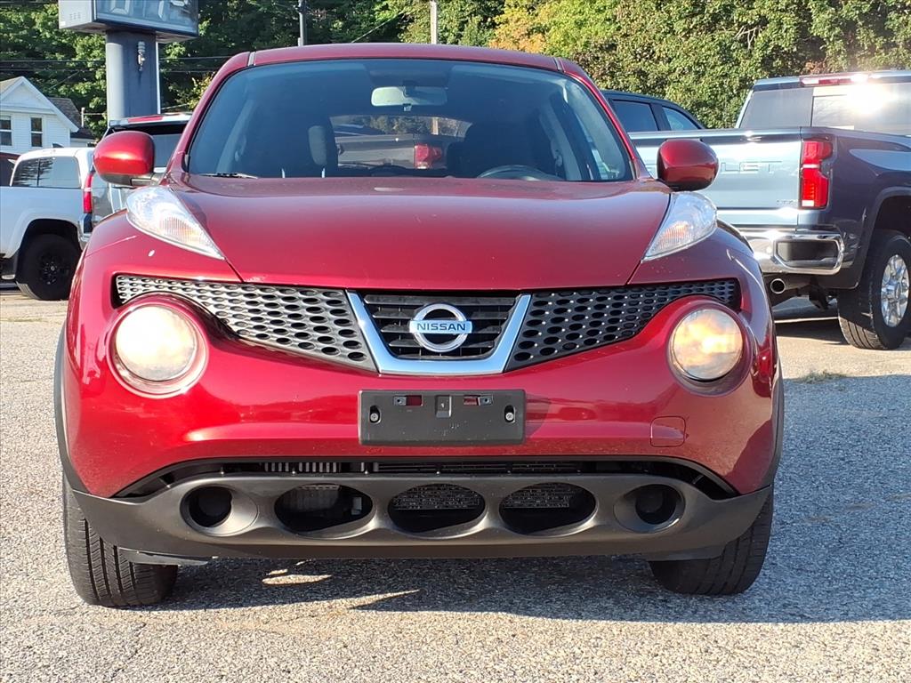2013 Nissan Juke SV photo 3