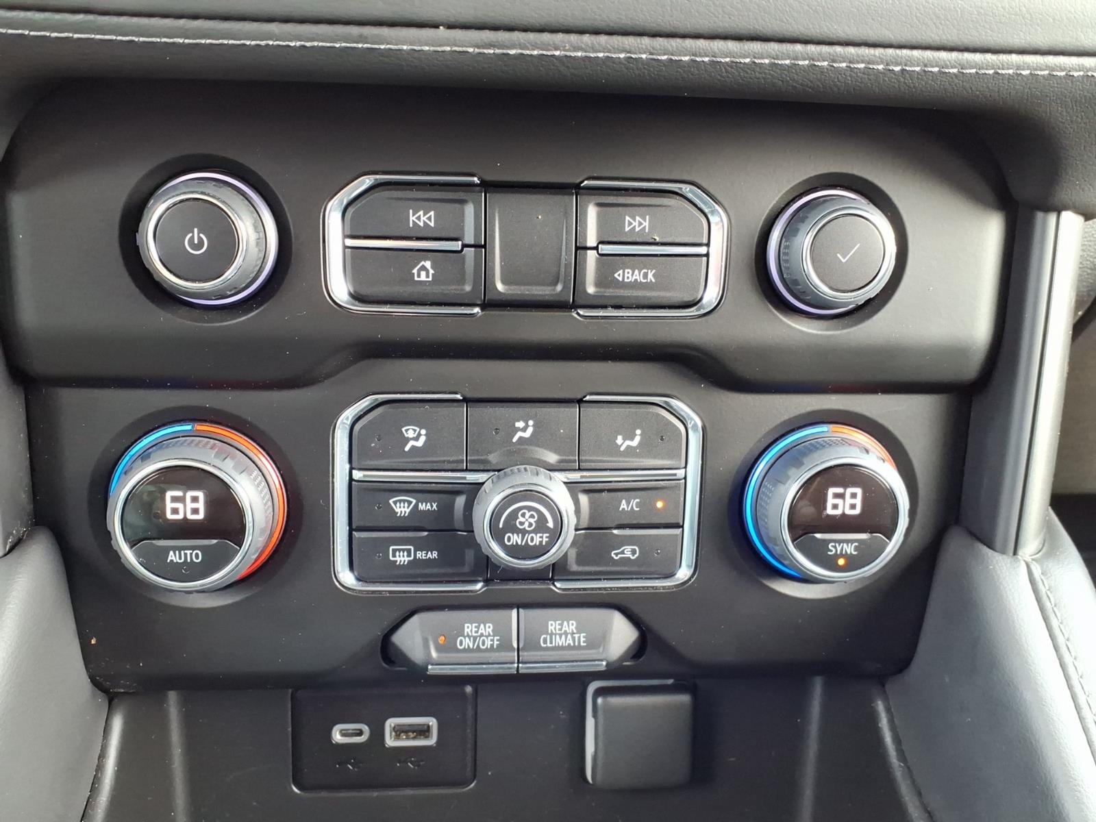 2022 Chevrolet Tahoe LS - Photo 18