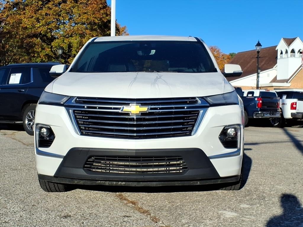 Used 2023 Chevrolet Traverse Premier SUV