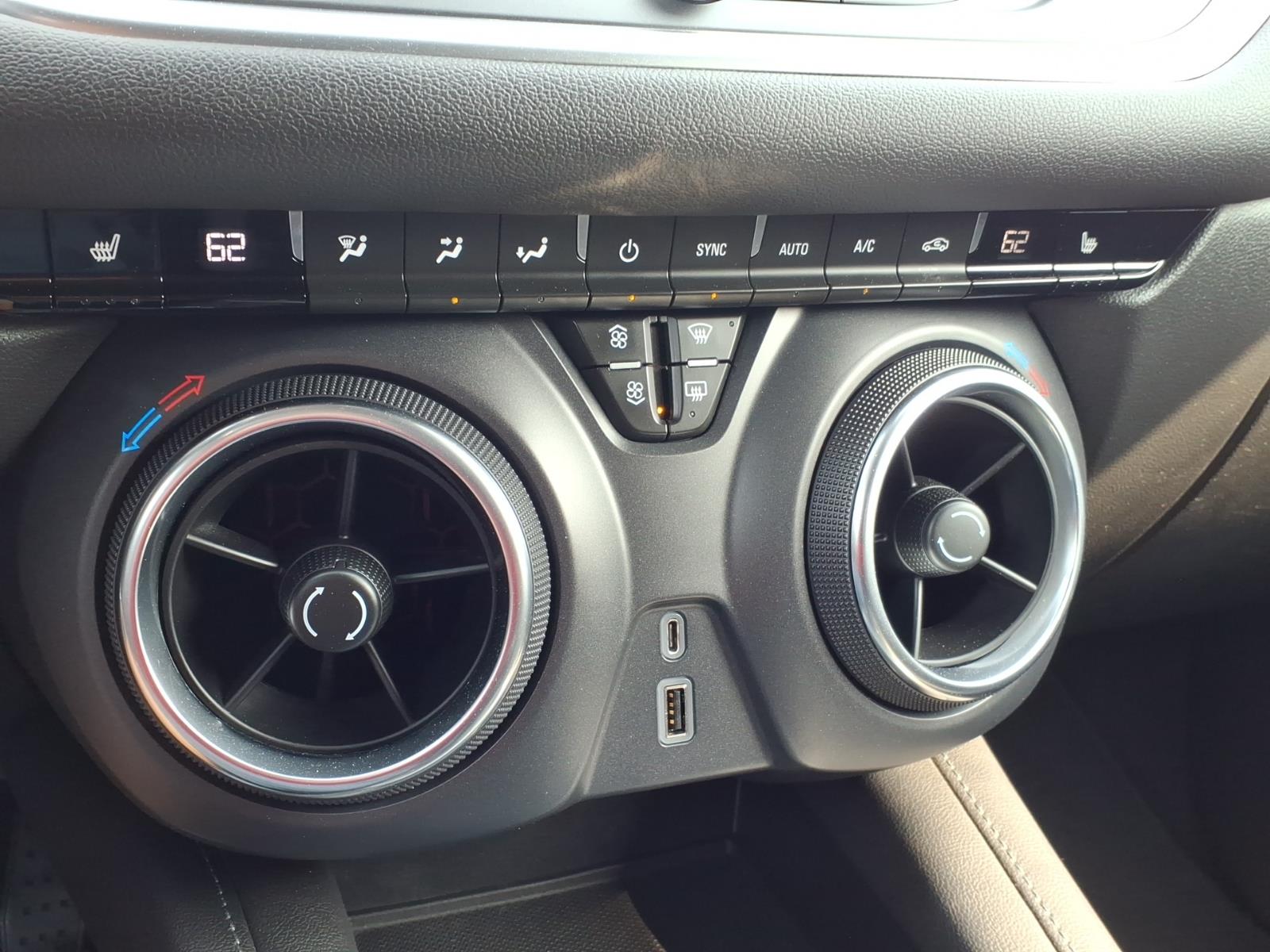 2020 Chevrolet Blazer 2LT - Photo 15