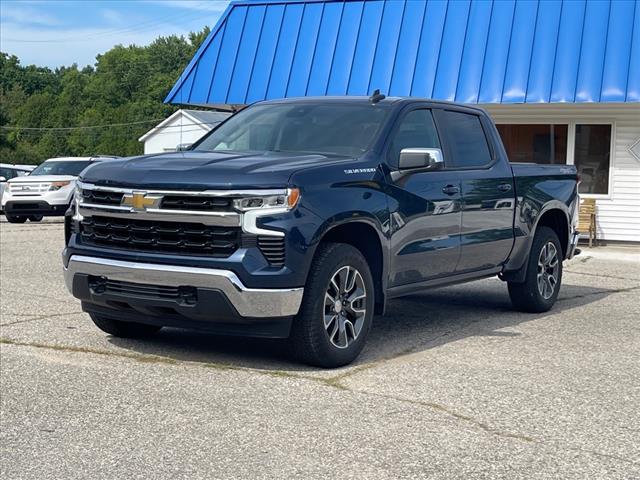 2022 Chevrolet Silverado 1500 LT photo 3