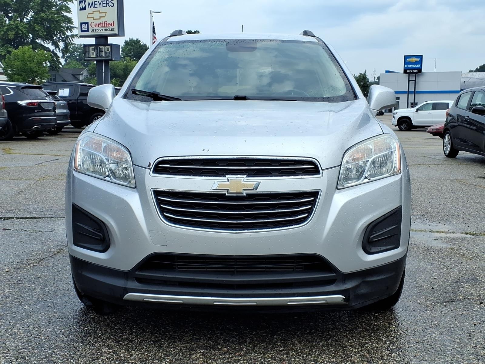 Used 2016 Chevrolet Trax LT with VIN 3GNCJPSB5GL219364 for sale in New Era, MI