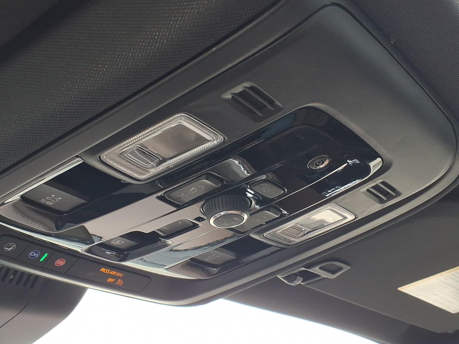 2026 Chevrolet Suburban High Country - Photo 23