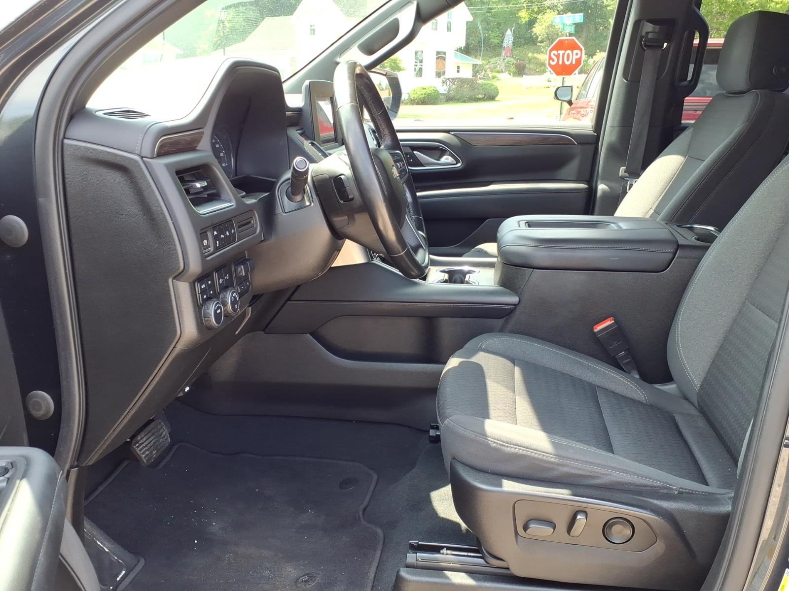 2022 Chevrolet Tahoe LS - Photo 10