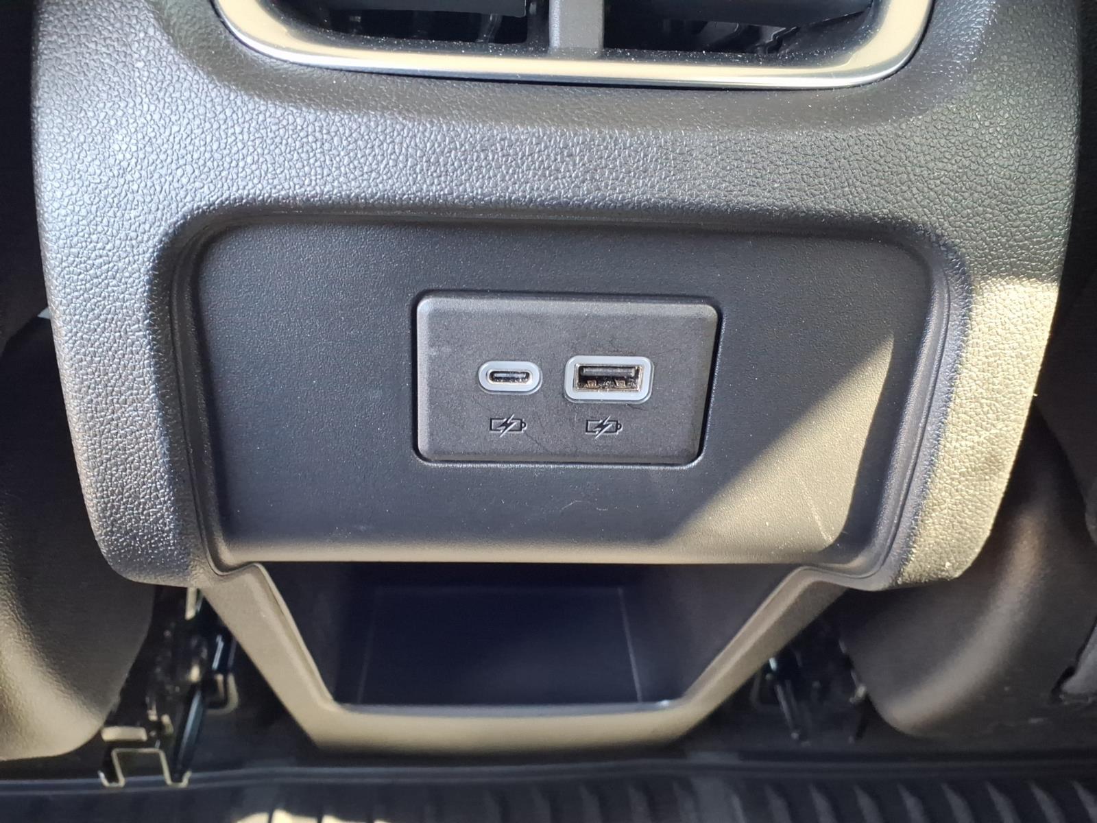 2023 Chevrolet Blazer 2LT - Photo 10