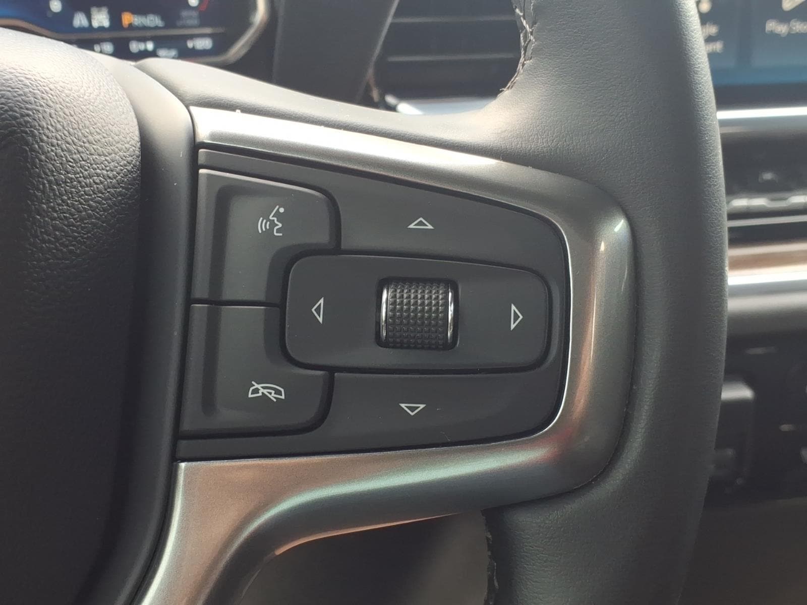 2023 Chevrolet Silverado 1500 LT - Photo 28