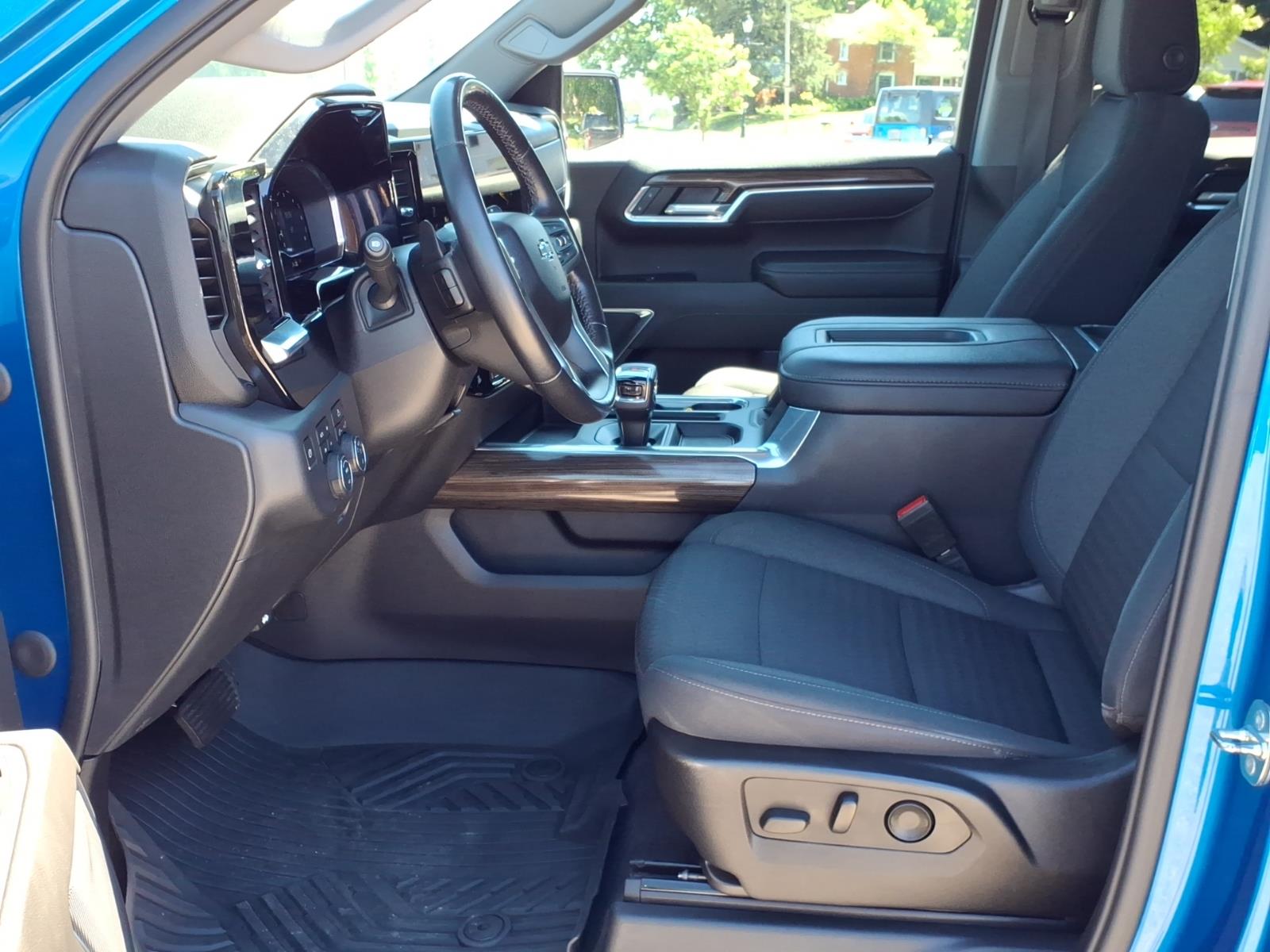 2022 Chevrolet Silverado 1500 LT Trail Boss - Photo 8