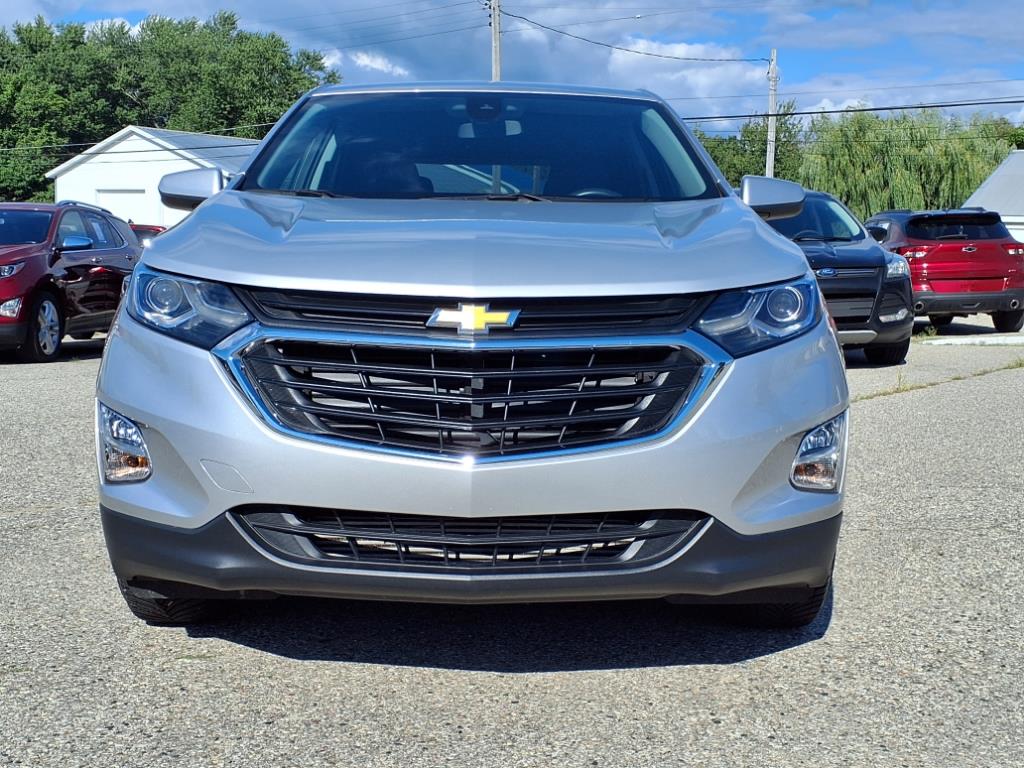 2021 Chevrolet Equinox LT photo 2