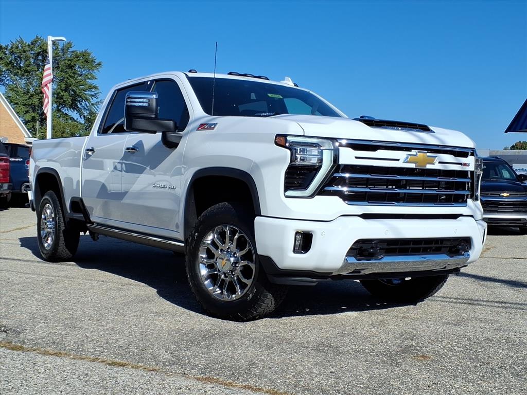 2026 Chevrolet Silverado 2500HD LTZ's photo