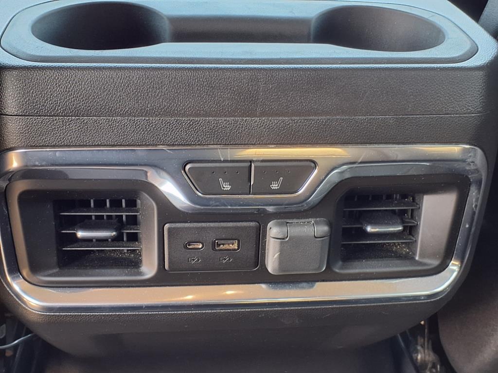 2022 Chevrolet Silverado 3500HD LTZ - Photo 17