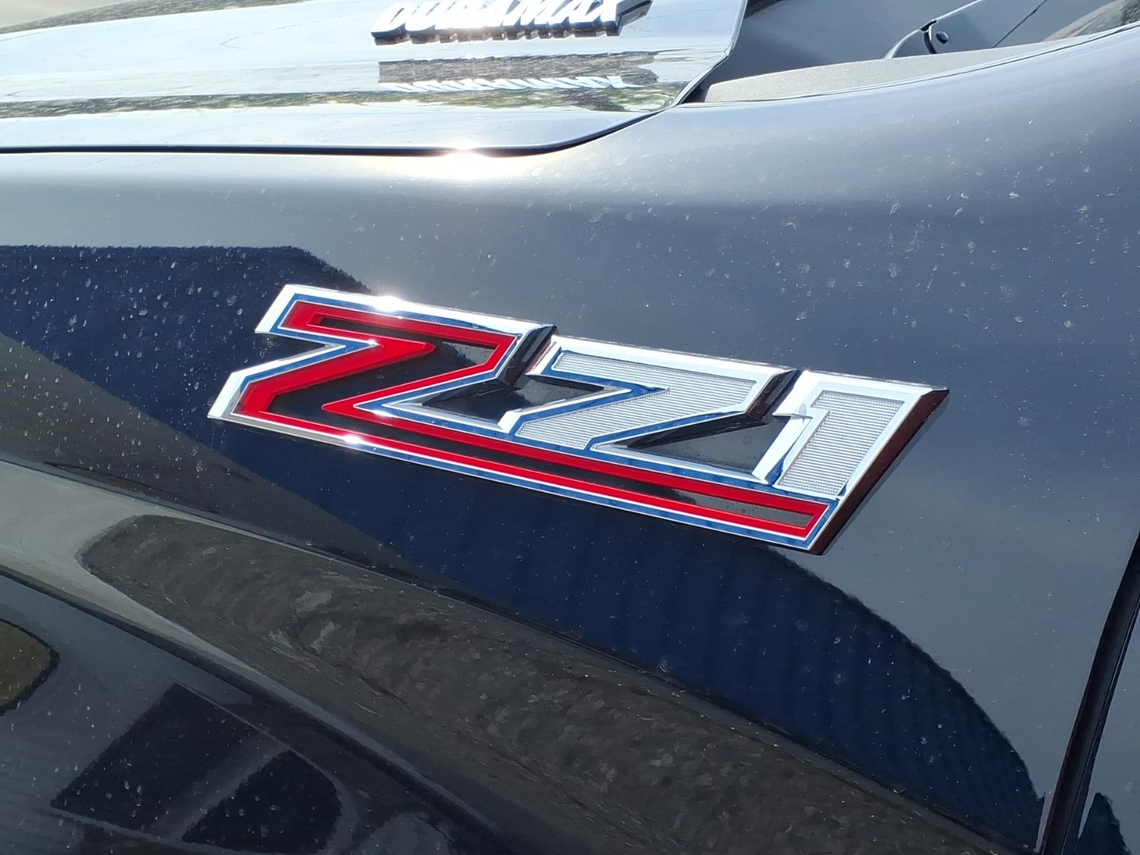 2023 Chevrolet Silverado 1500 LT - Photo 22