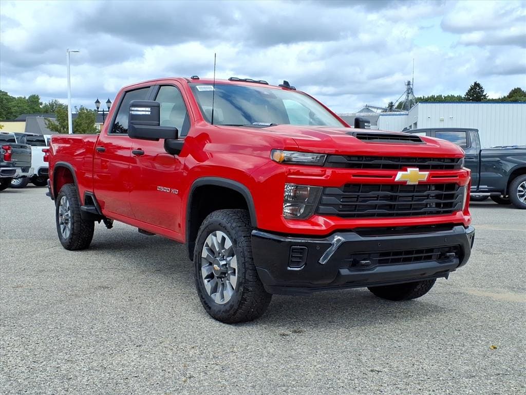 2025 Chevrolet Silverado 2500HD Custom's photo