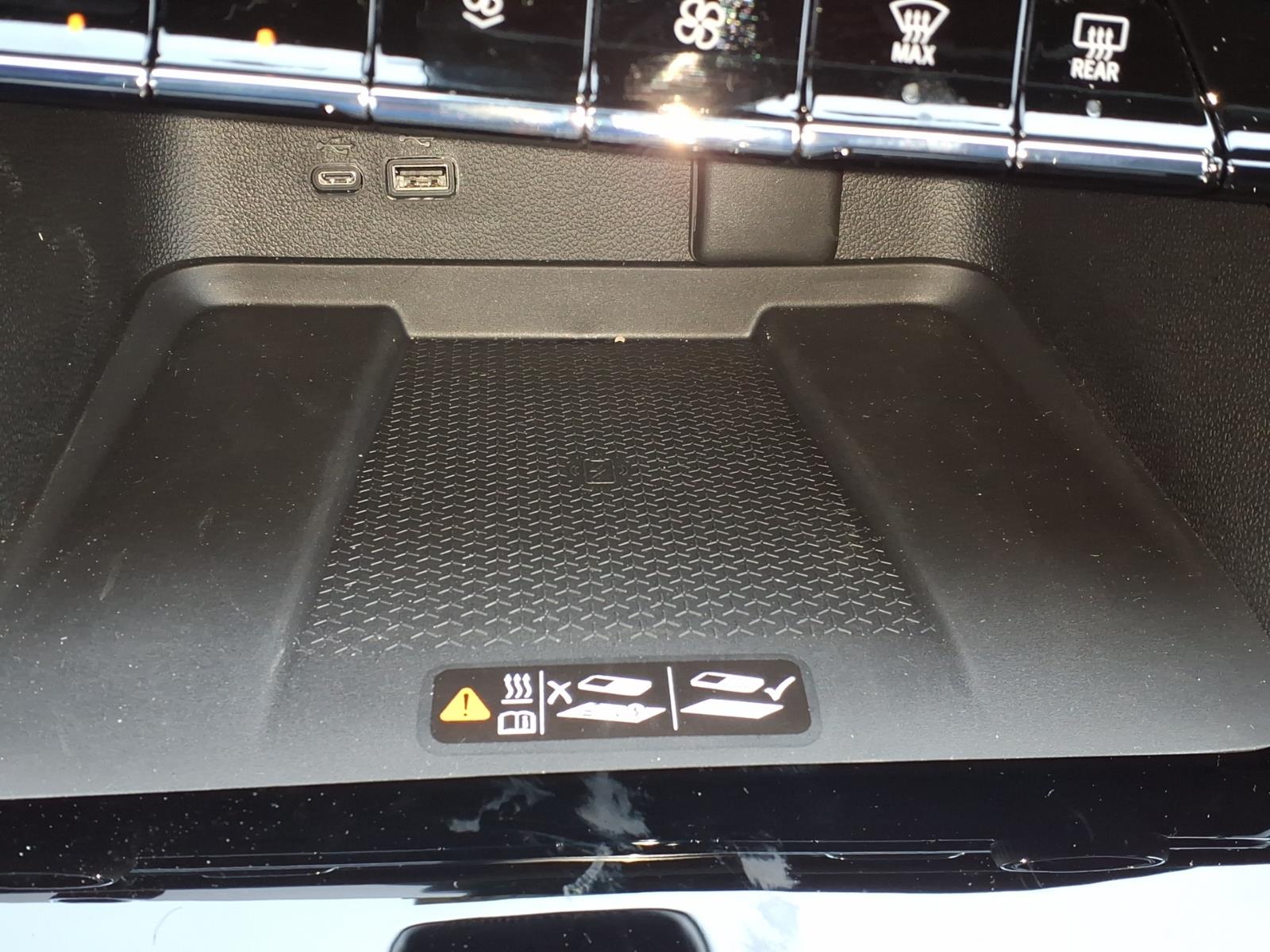 2026 Chevrolet Traverse RS - Photo 22