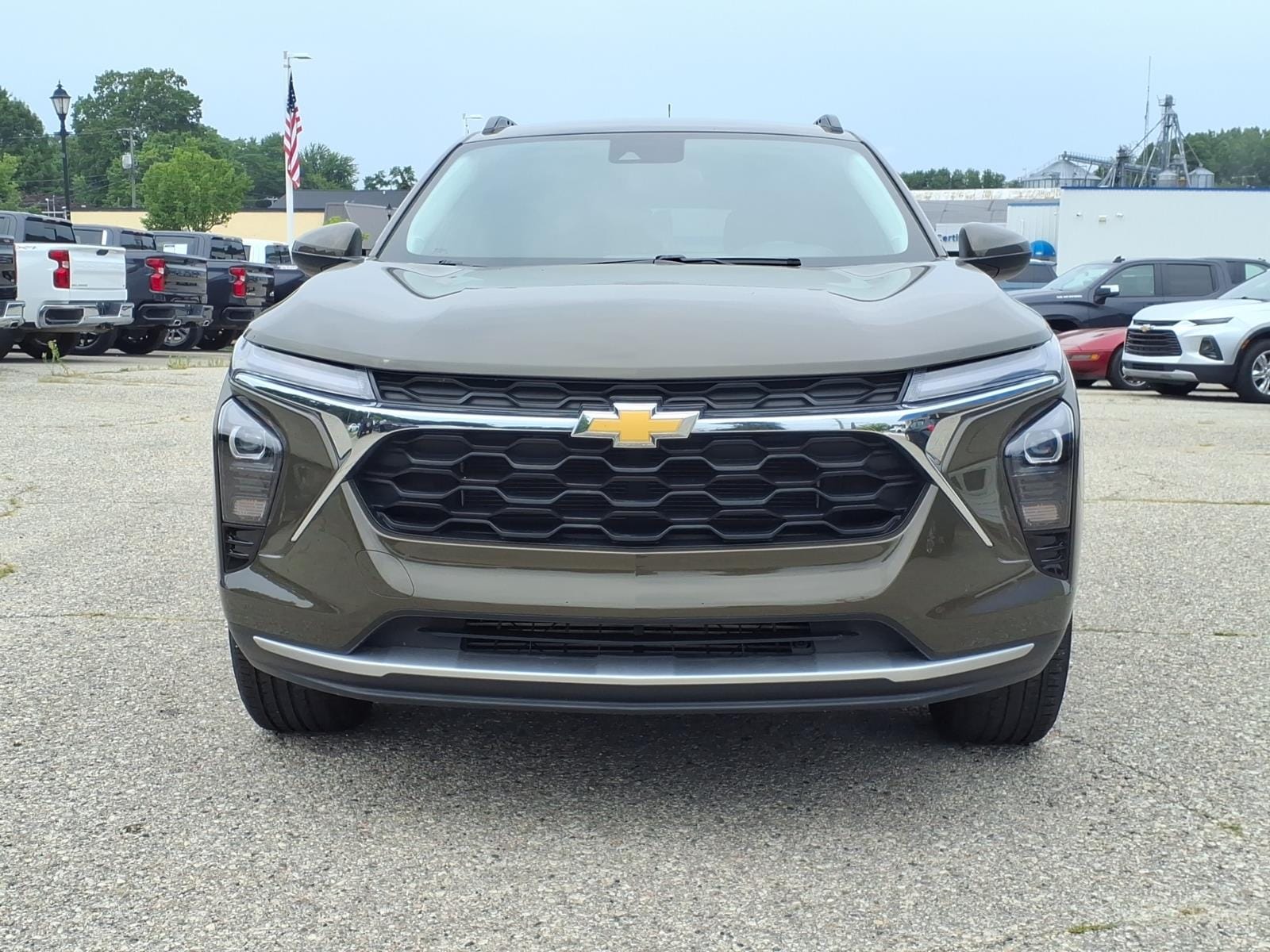 Used 2024 Chevrolet Trax LT with VIN KL77LHE2XRC066319 for sale in New Era, MI
