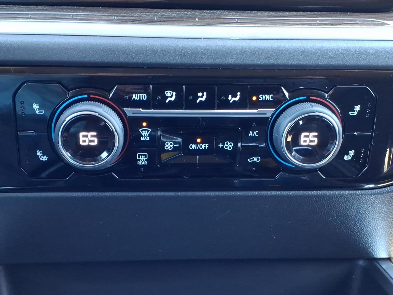 2022 Chevrolet Silverado 1500 LT Trail Boss - Photo 22