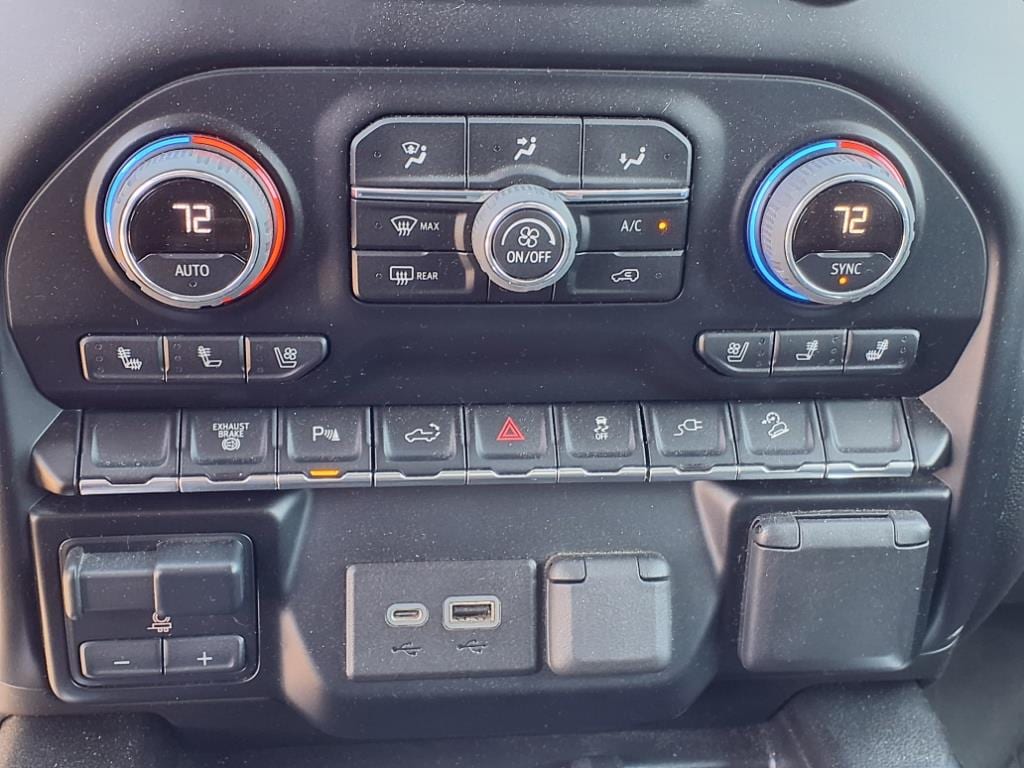 2022 Chevrolet Silverado 3500HD LTZ - Photo 16