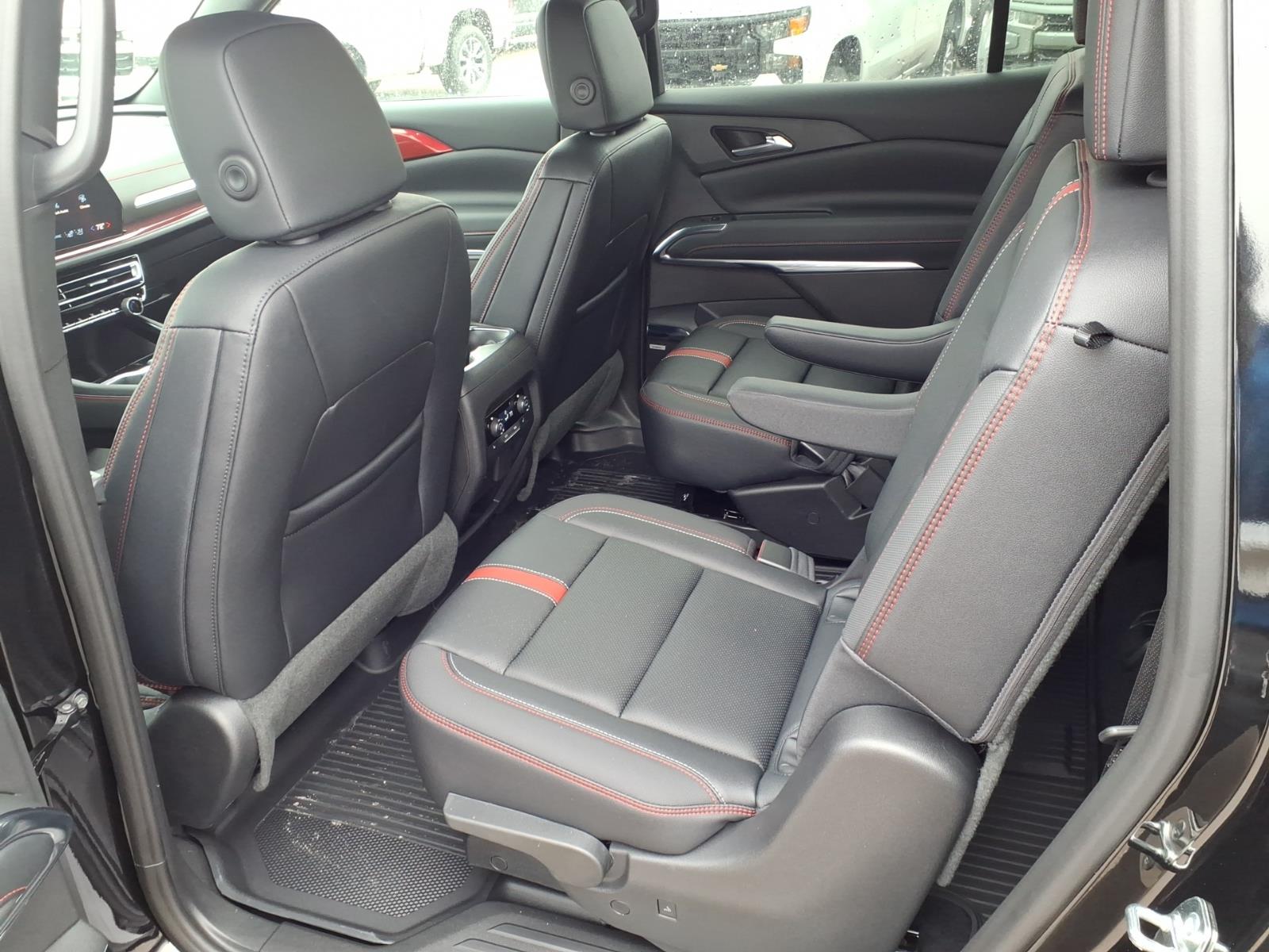2026 Chevrolet Traverse RS - Photo 10