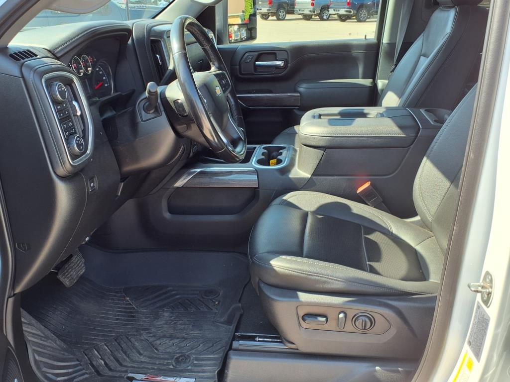2022 Chevrolet Silverado 3500HD LTZ - Photo 10