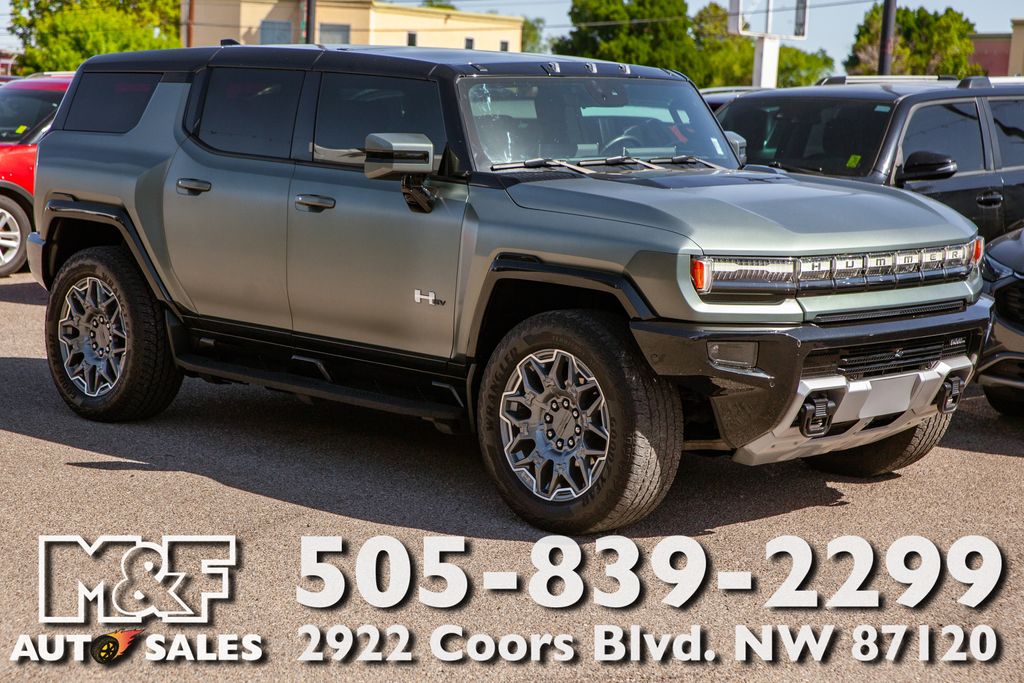 2024 GMC Hummer EV 3X SUV's photo
