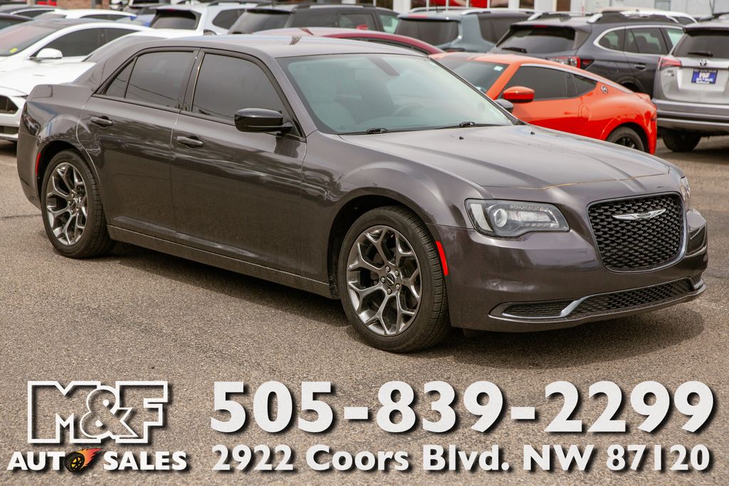2018 Chrysler 300 Touring