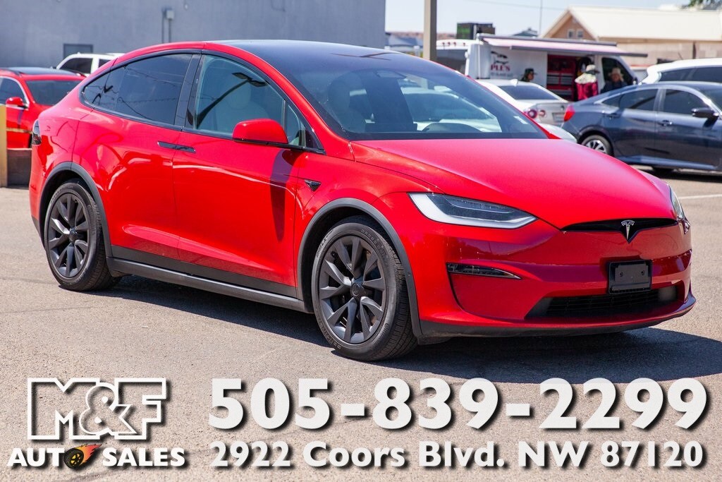 Tesla sale suv sale