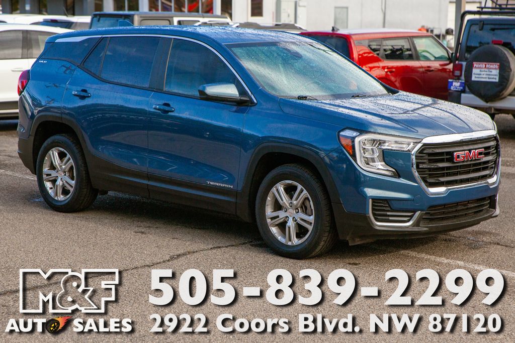 2024 GMC Terrain SLE AWD's photo