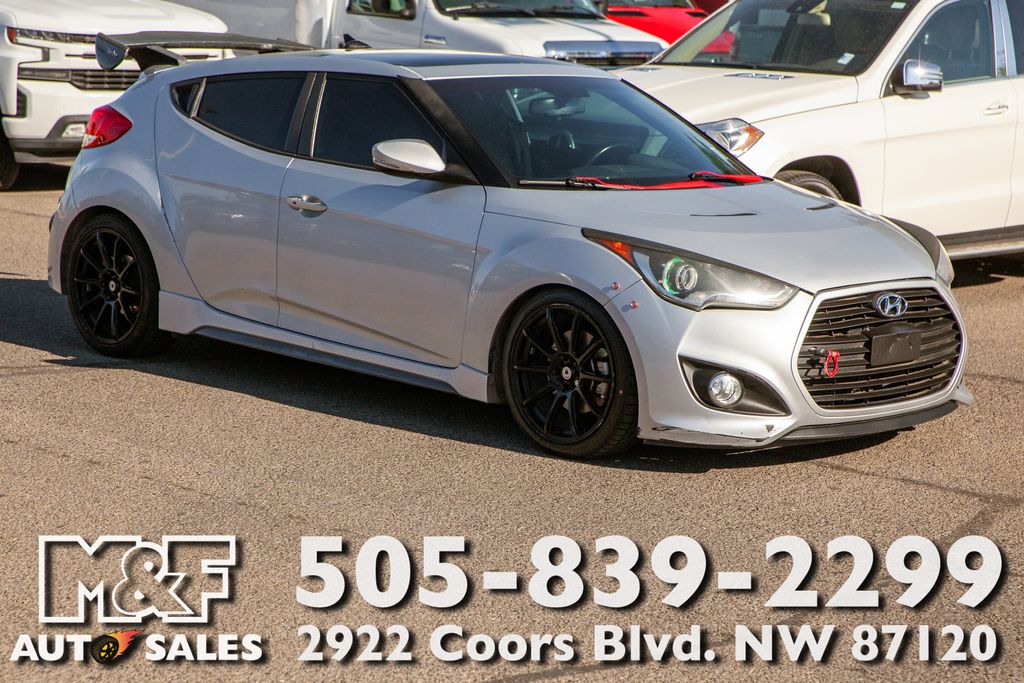 2015 Hyundai Veloster's photo