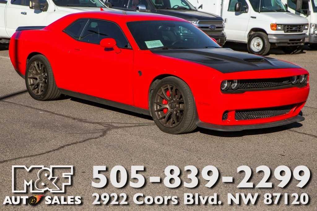 2016 Dodge Challenger SRT