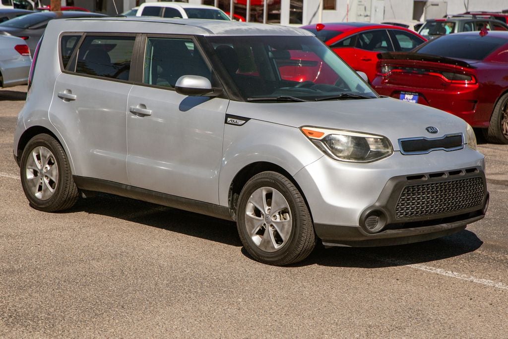 2016 Kia Soul 1.6L Base 5-Door's photo