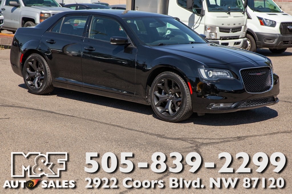 2022 Chrysler 300