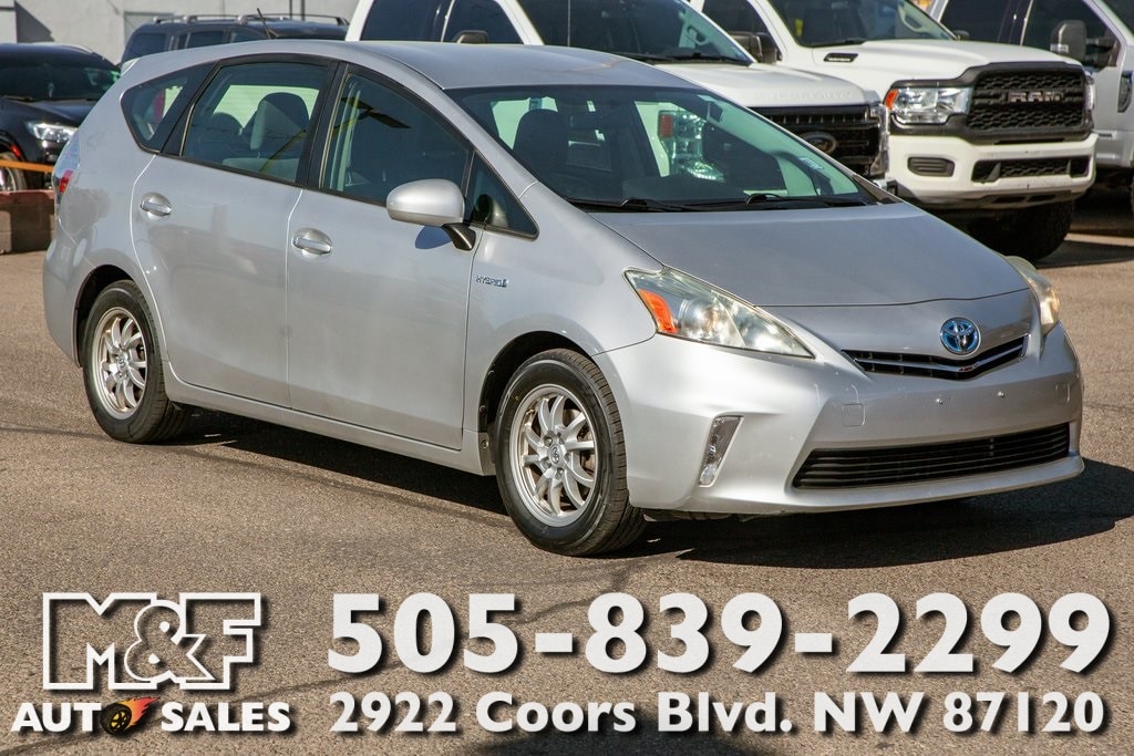 2012 Toyota Prius v Five