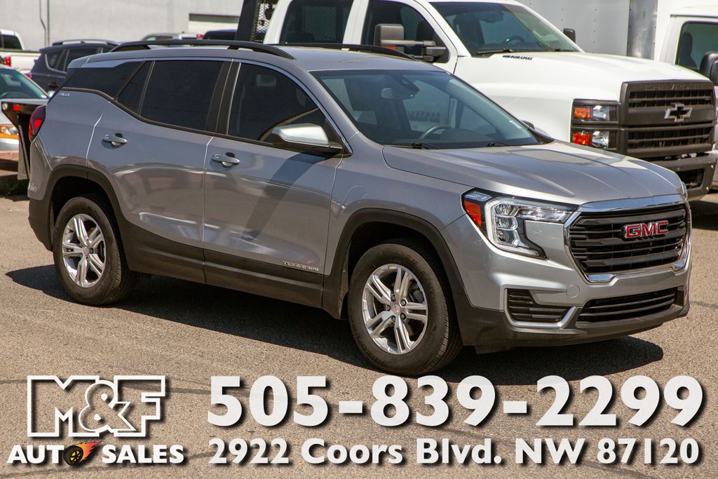 2023 GMC Terrain SLE AWD's photo