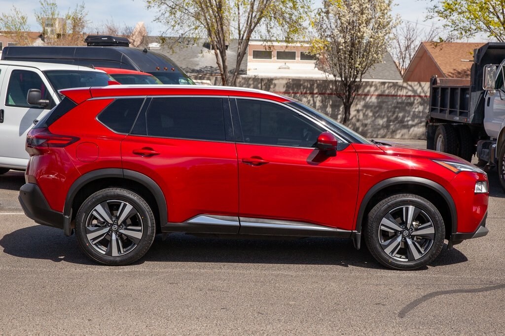 2021 Nissan Rogue SL photo 3